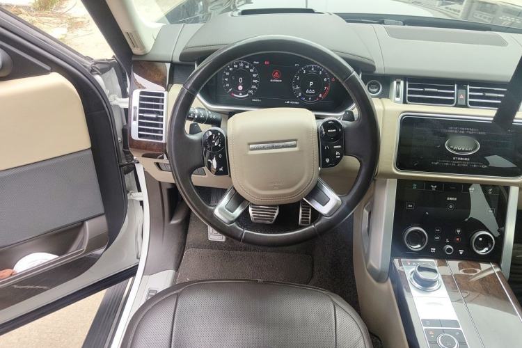 Used Land Rover Range 2021 3.0 L6 Century Extended Classic Edition Steering Wheel