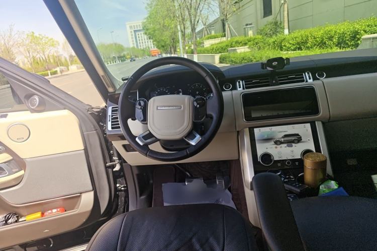Used Land Rover Range 2021 3.0 L6 Century Extended Classic Edition Steering Wheel