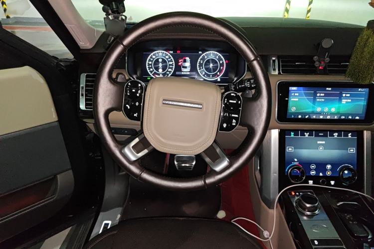 Used Land Rover Range 2021 3.0 L6 Century Extended Classic Edition Steering Wheel