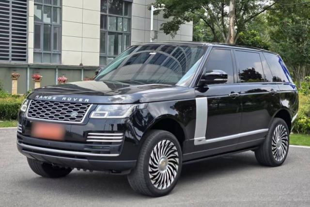 Used Land Rover Range 2021 3.0 L6 Century Extended Classic Edition