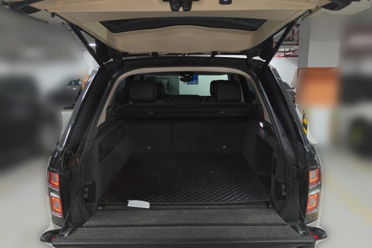 Used Land Rover Range 2021 3.0 L6 Centennial Edition Trunk
