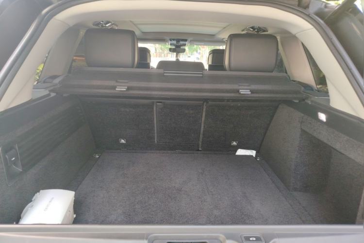 Used Land Rover Range 2021 3.0 L6 Century Extended Classic Edition Trunk