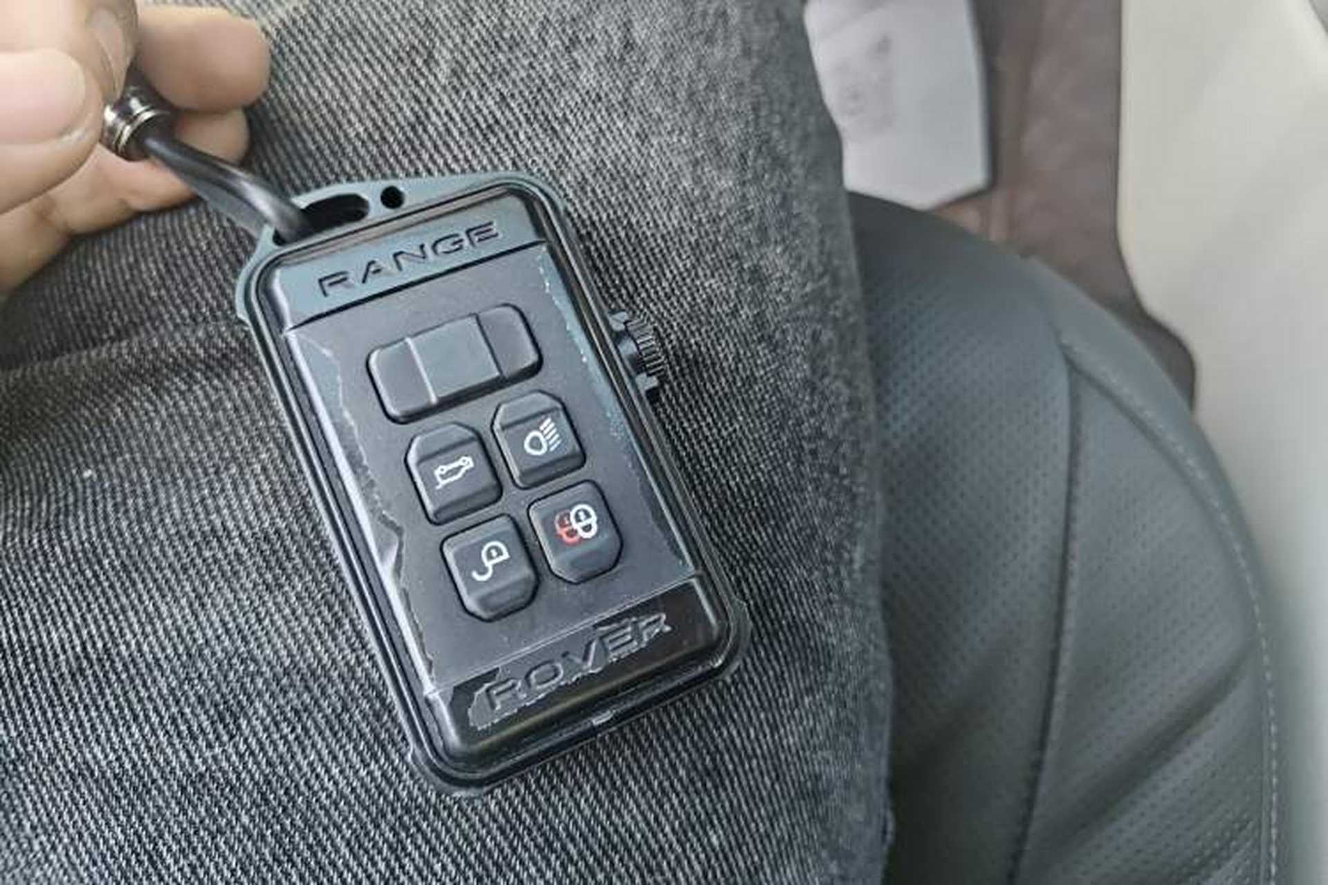 Used Land Rover Range 2021 3.0 L6 Century Extended Classic Edition Vehicle Key