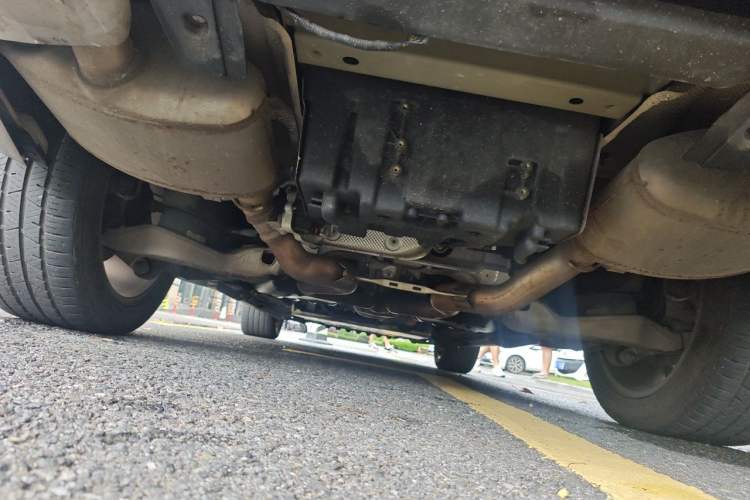Used Land Rover Range 2021 3.0 L6 Century Extended Classic Edition Chassis Rear