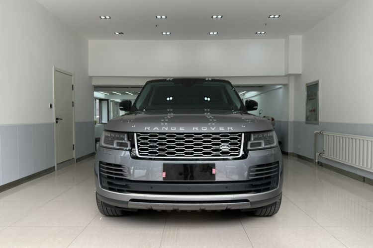 Used Land Rover Range 2021 3.0 L6 Century Extended Classic Edition Exterior 3