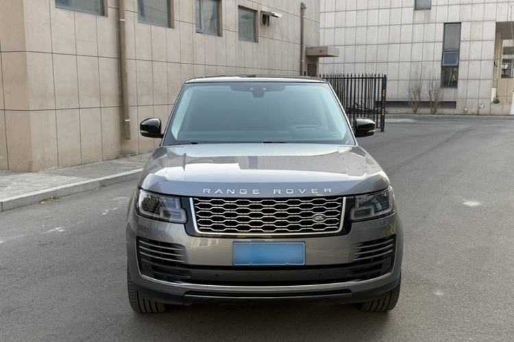 Used Land Rover Range 2021 3.0 L6 Century Extended Classic Edition Exterior 3