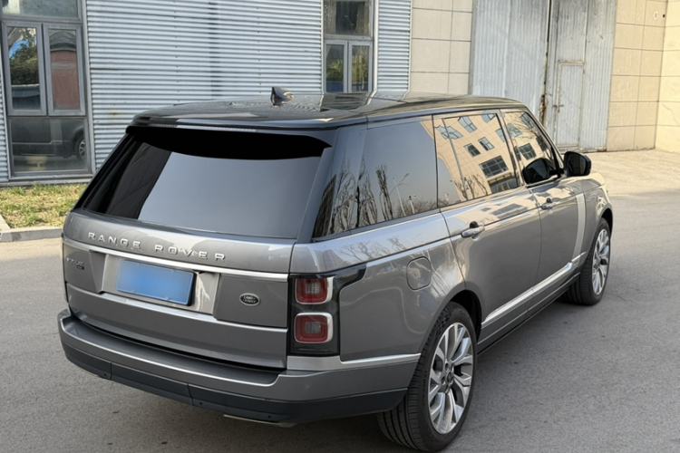 Used Land Rover Range 2021 3.0 L6 Century Extended Classic Edition Exterior 8
