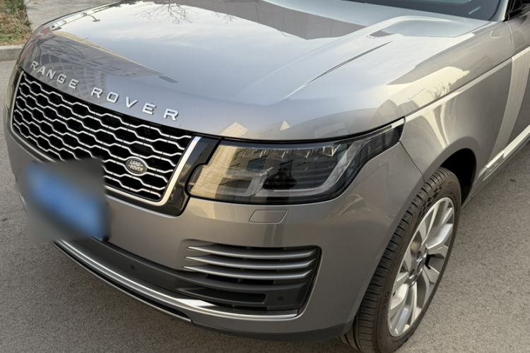 Used Land Rover Range 2021 3.0 L6 Century Extended Classic Edition Exterior 9