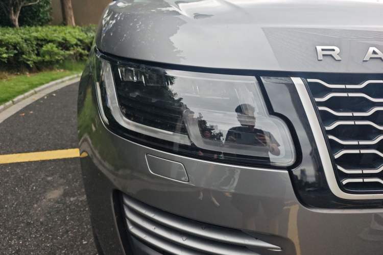 Used Land Rover Range 2021 3.0 L6 Century Extended Classic Edition Right Front Headlight