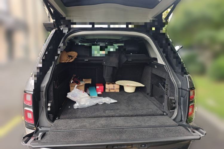 Used Land Rover Range 2021 3.0 L6 Century Extended Classic Edition Trunk