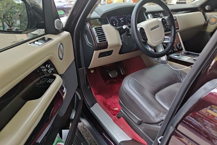 Used Land Rover Range 2021 3.0 L6 Centennial Edition Driver Seat