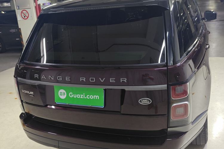 Used Land Rover Range 2021 3.0 L6 Century Extended Classic Edition Exterior 4