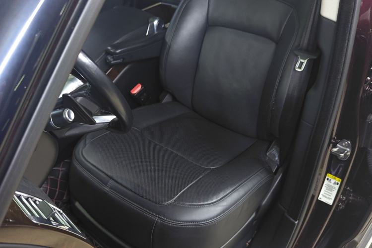 Used Land Rover Range 2021 3.0 L6 Century Extended Classic Edition Left Front Seat