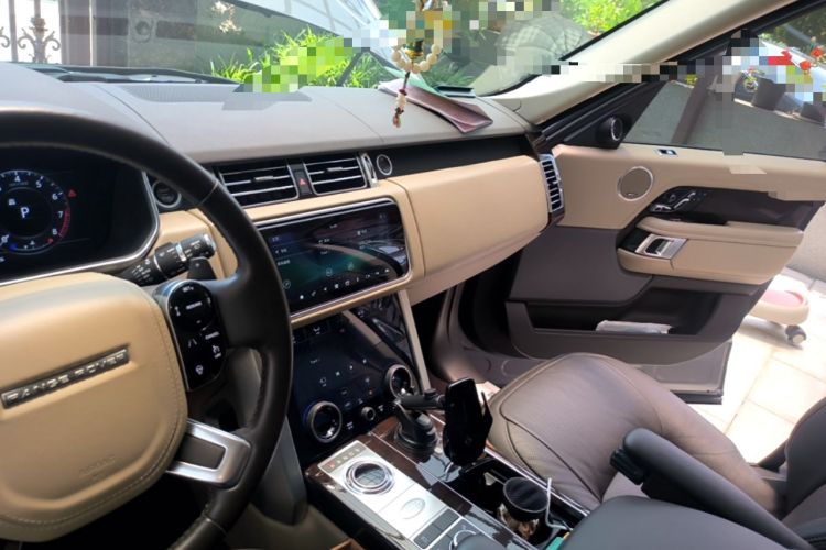 Used Land Rover Range 2021 3.0 L6 Century Extended Classic Edition Audio And AC Panel