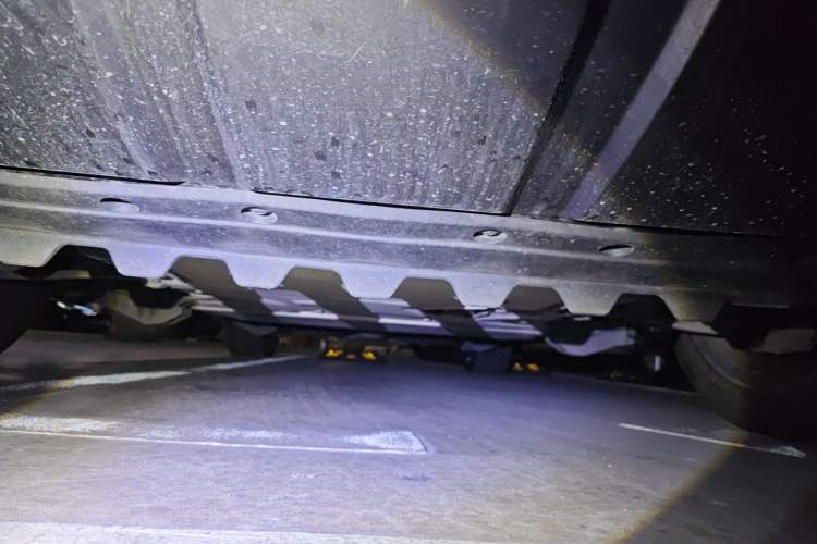 Used Land Rover Range 2021 3.0 L6 Century Extended Classic Edition Chassis Front
