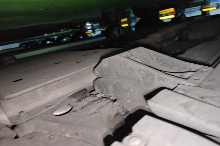 Used Land Rover Range 2021 3.0 L6 Century Extended Classic Edition Chassis Front Right