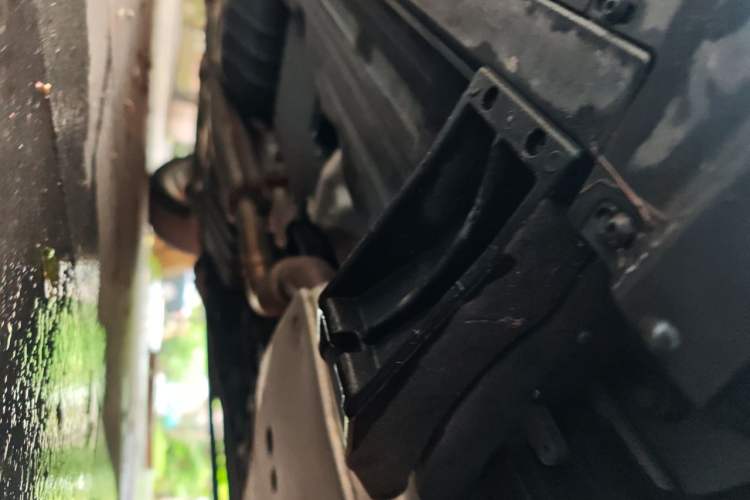 Used Land Rover Range 2021 3.0 L6 Century Extended Classic Edition Chassis Front Right