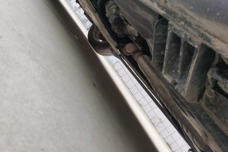 Used Land Rover Range 2021 3.0 L6 Grand Edition Chassis Rear Left