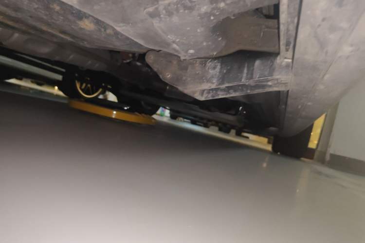 Used Land Rover Range 2021 3.0 L6 Century Extended Classic Edition Chassis Rear Right