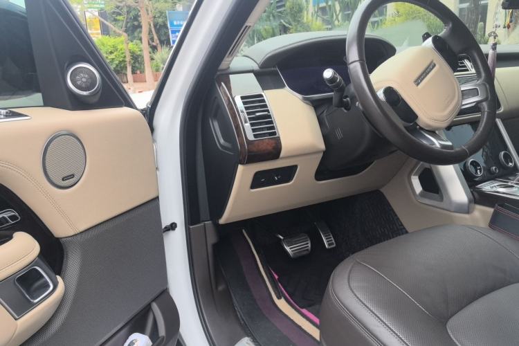 Used Land Rover Range 2021 3.0 L6 Century Extended Classic Edition Driver Seat