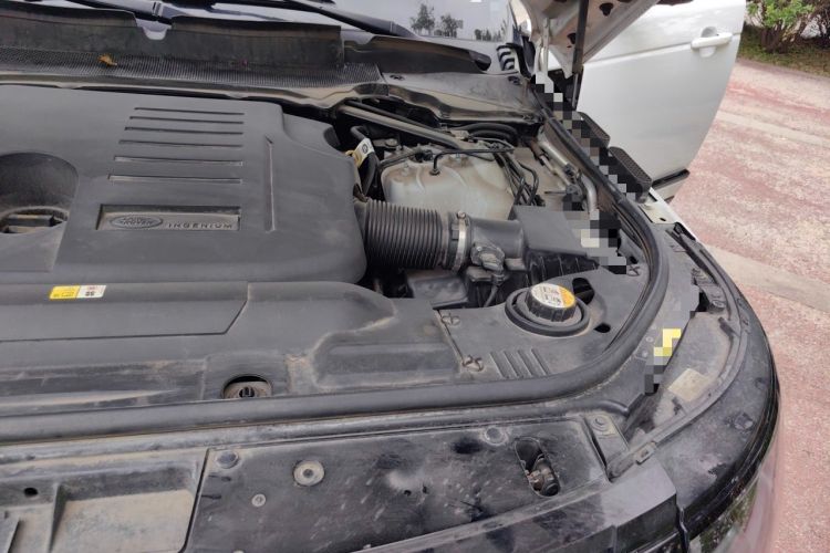Used Land Rover Range 2021 3.0 L6 Century Extended Classic Edition Engine Bay Left