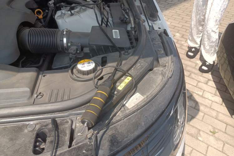 Used Land Rover Range 2021 3.0 L6 Century Extended Classic Edition Engine Bay Left