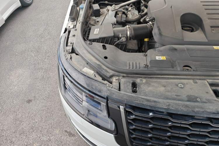 Used Land Rover Range 2021 3.0 L6 Century Extended Classic Edition Engine Bay Right