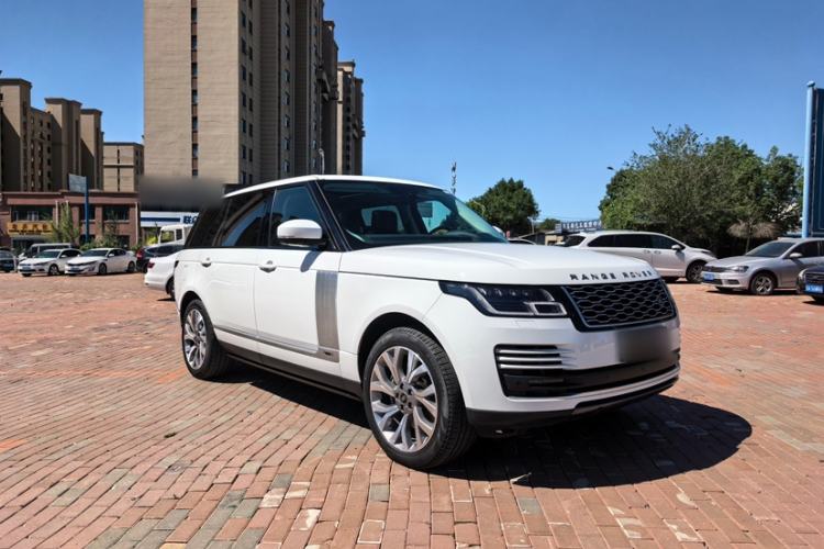 Used Land Rover Range 2021 3.0 L6 Century Extended Classic Edition Exterior 2
