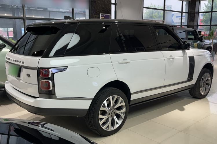 Used Land Rover Range 2021 3.0 L6 Century Extended Classic Edition Exterior 3