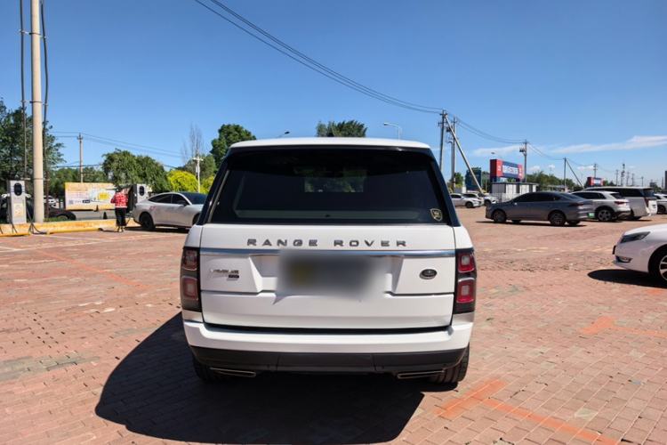 Used Land Rover Range 2021 3.0 L6 Century Extended Classic Edition Exterior 4