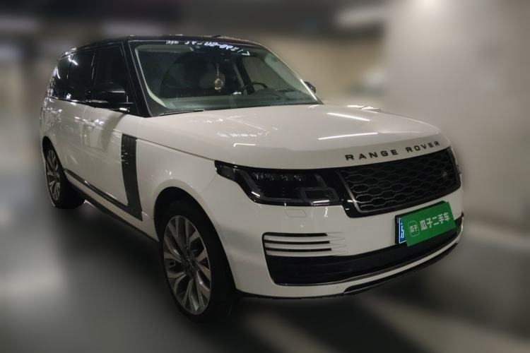 Used Land Rover Range 2021 3.0 L6 Century Extended Classic Edition Front Right 45 Deg