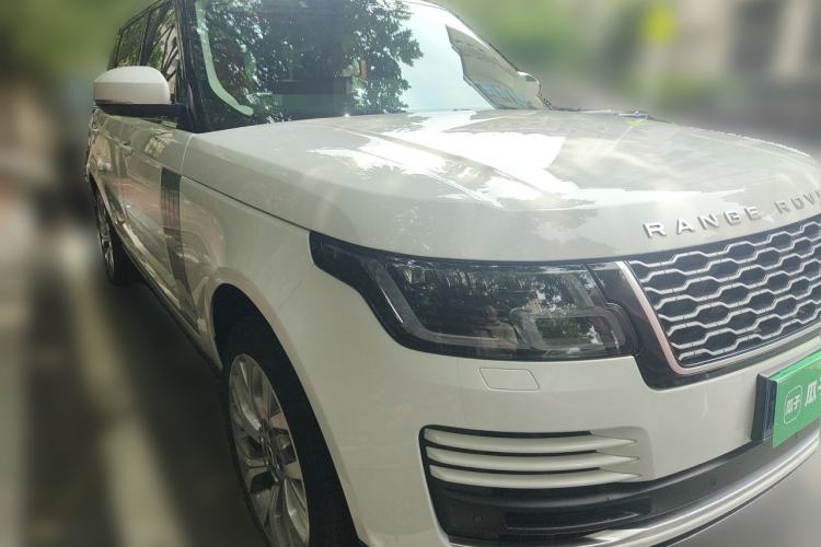 Used Land Rover Range 2021 3.0 L6 Century Extended Classic Edition Front Right 45 Deg