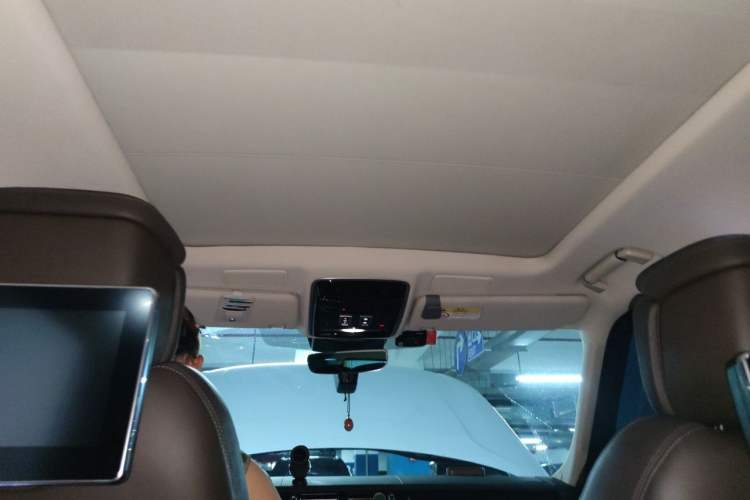 Used Land Rover Range 2021 3.0 L6 Century Extended Classic Edition Headliner