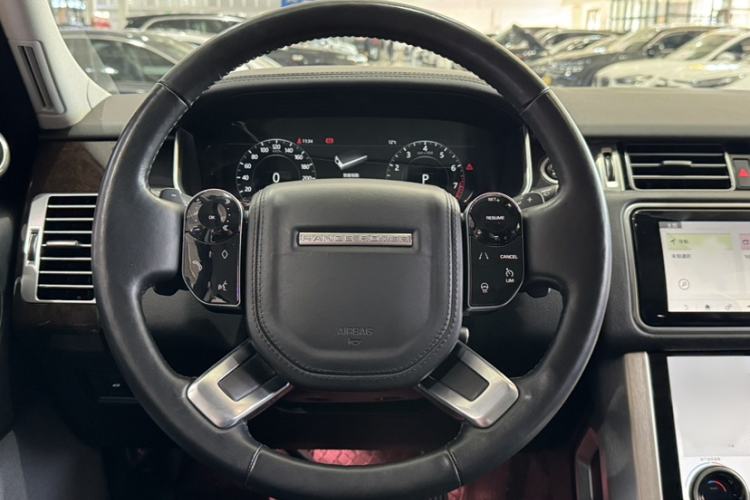 Used Land Rover Range 2021 3.0 L6 Grand Edition Interior 2