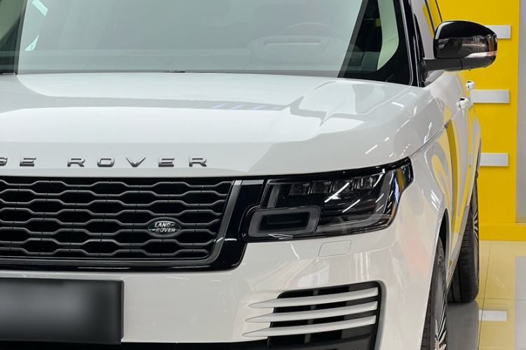 Used Land Rover Range 2021 3.0 L6 Century Extended Classic Edition Left Front Headlight