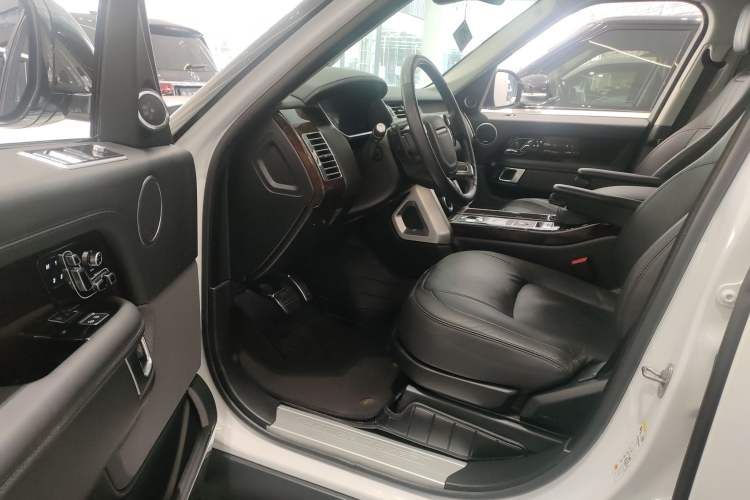Used Land Rover Range 2021 3.0 L6 Centennial Edition Left Front Seat