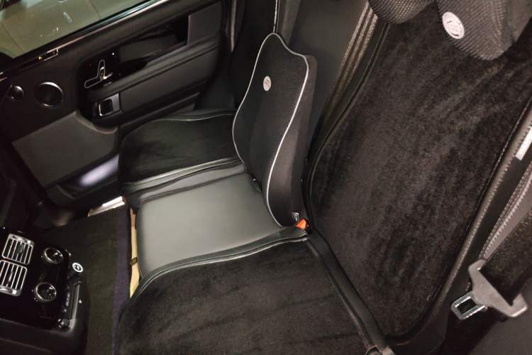 Used Land Rover Range 2021 3.0 L6 Century Extended Classic Edition Left Rear Seat