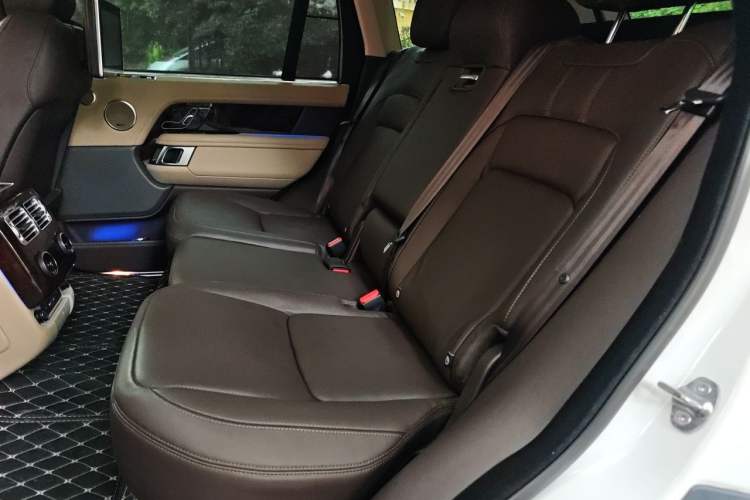 Used Land Rover Range 2021 3.0 L6 Century Extended Classic Edition Left Rear Seat