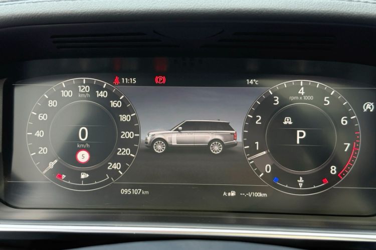 Used Land Rover Range 2021 3.0 L6 Centennial Edition Odometer Close Up