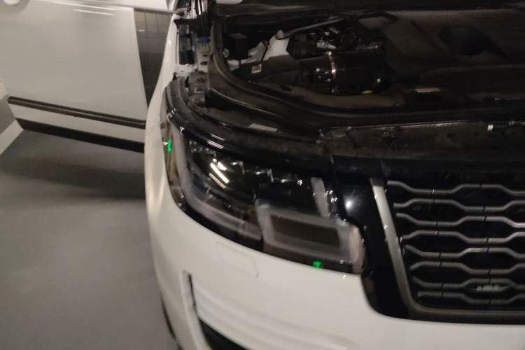 Used Land Rover Range 2021 3.0 L6 Century Extended Classic Edition Right Front Headlight