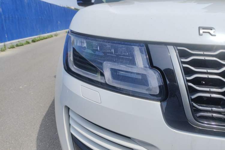 Used Land Rover Range 2021 3.0 L6 Century Extended Classic Edition Right Front Headlight