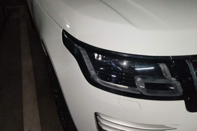 Used Land Rover Range 2021 3.0 L6 Grand Edition Right Front Headlight