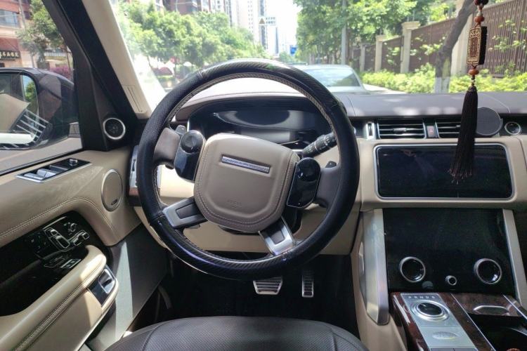 Used Land Rover Range 2021 3.0 L6 Centennial Edition Steering Wheel
