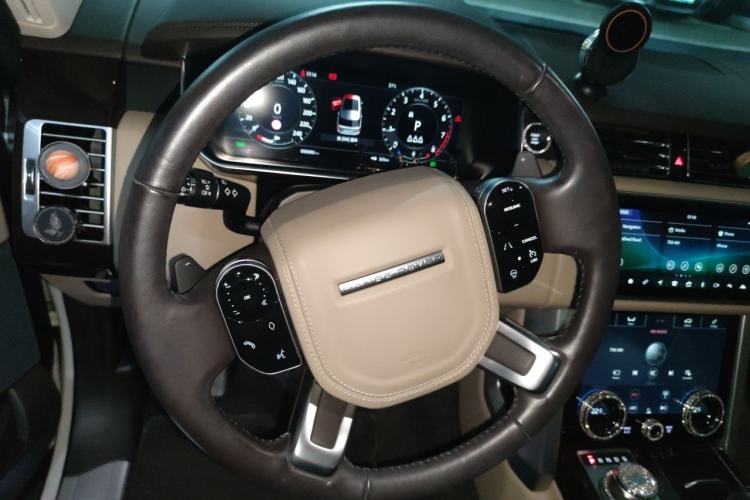 Used Land Rover Range 2021 3.0 L6 Century Extended Classic Edition Steering Wheel