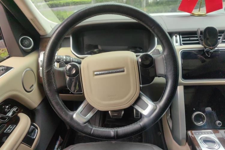 Used Land Rover Range 2021 3.0 L6 Century Extended Classic Edition Steering Wheel
