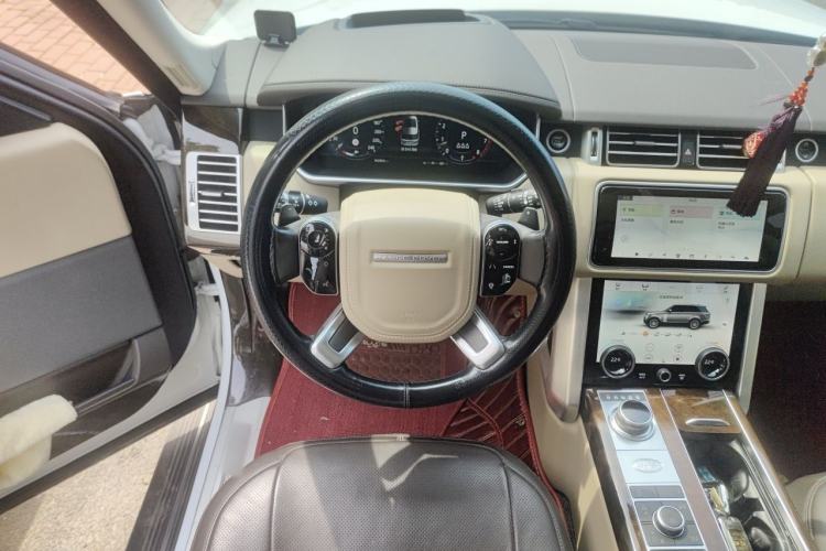 Used Land Rover Range 2021 3.0 L6 Century Extended Classic Edition Steering Wheel