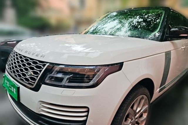 Used Land Rover Range 2021 3.0 L6 Century Extended Classic Edition