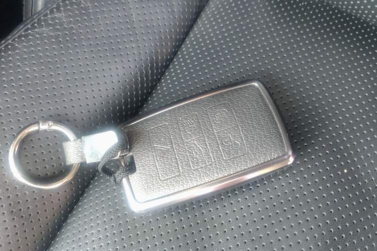 Used Land Rover Range  Vehicle Key