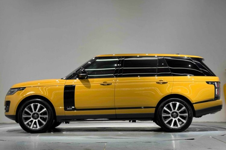 Used Land Rover Range 2021 3.0 L6 50th Anniversary Windstorm Commemorative Edition Exterior 3
