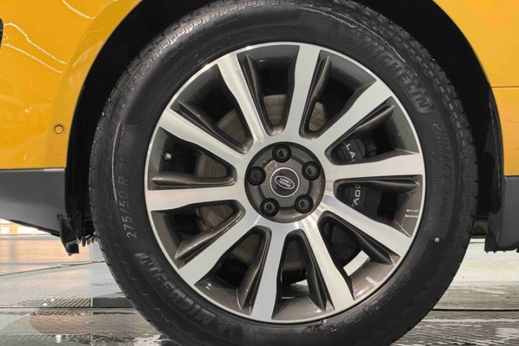 Used Land Rover Range 2021 3.0 L6 50th Anniversary Windstorm Commemorative Edition Exterior 9